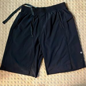 Lululemon Mens Shorts Black M
